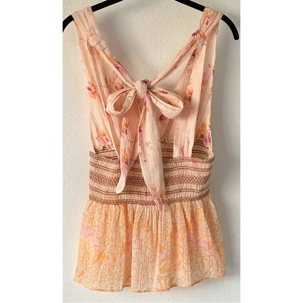 FREE PEOPLE Bohemian Y2K Style Babydoll Floral Pink Smocked Tank Top Size Small